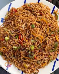 Street Style Chowmeim